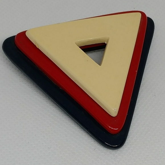 Vtg Red, "White", & Blue stacked triangle brooch - Picture 7 of 7